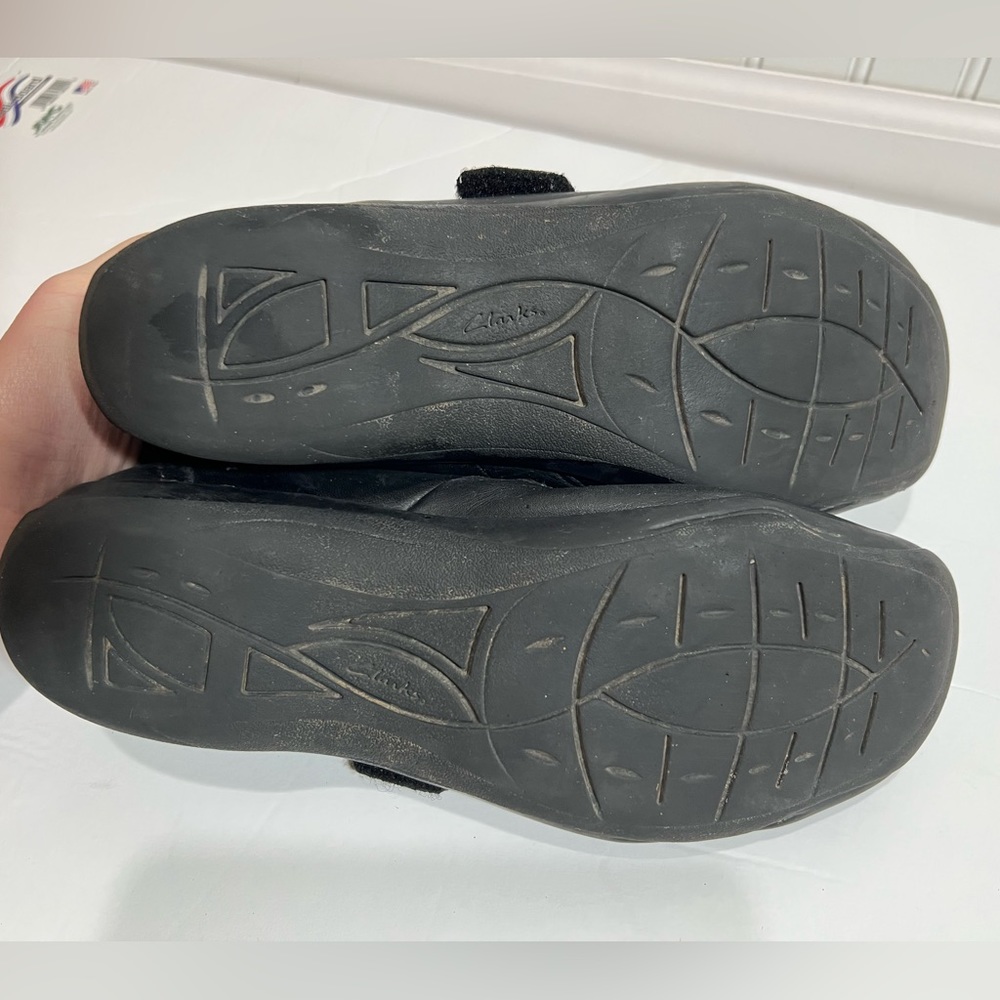 Clarks Artisan Kessa Betty Black Textured Leather… - image 7